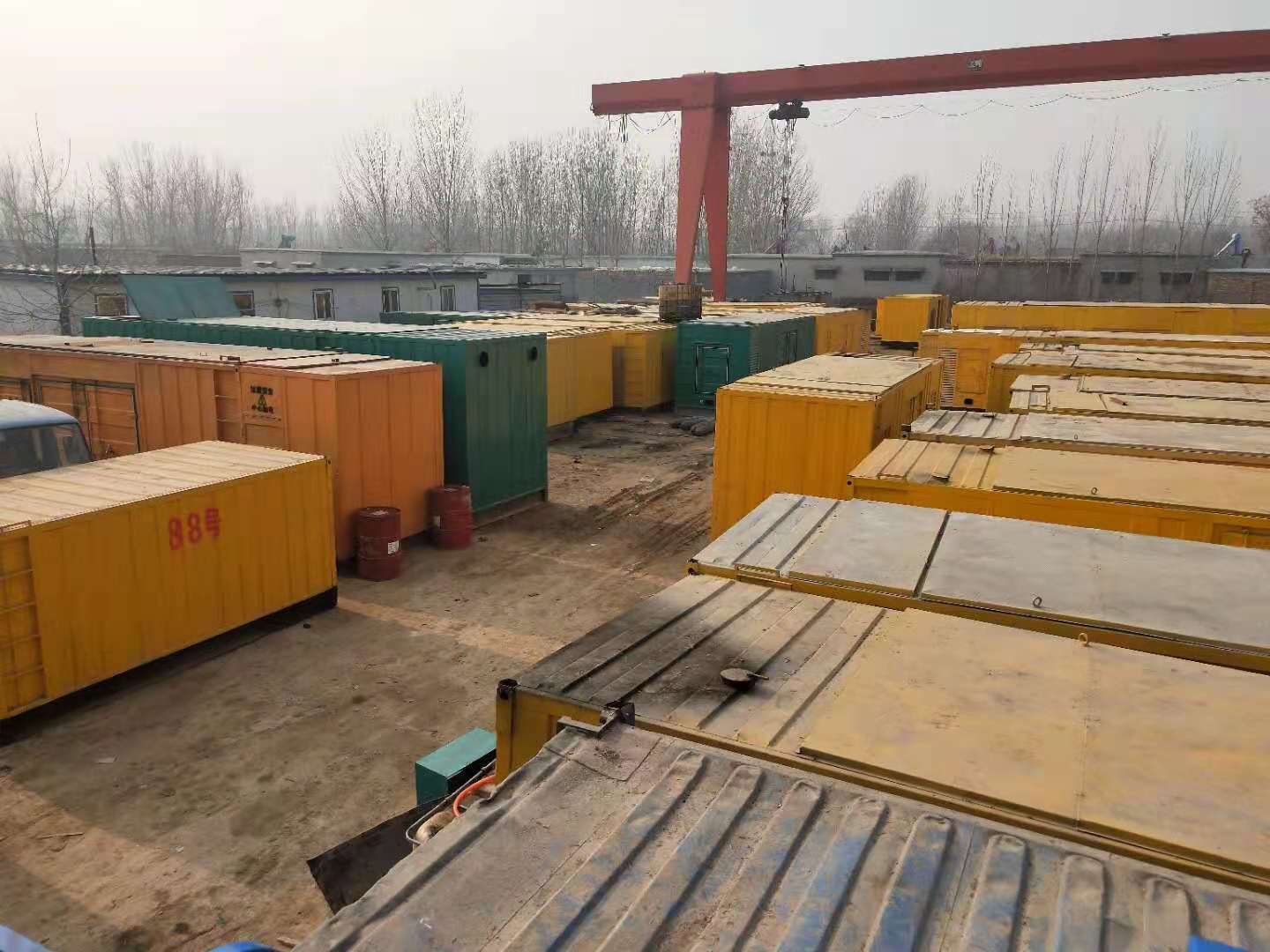 岳阳楼租赁发电机-灰尘、风沙对柴油发电机组造成哪些不良影响？